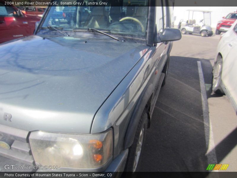 Bonatti Grey / Tundra Grey 2004 Land Rover Discovery SE