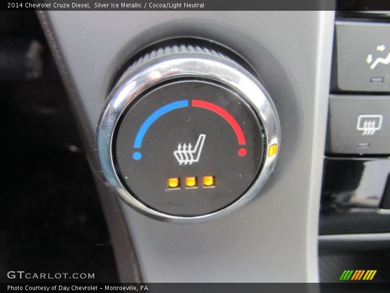 Silver Ice Metallic / Cocoa/Light Neutral 2014 Chevrolet Cruze Diesel