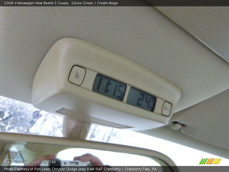 Gecko Green / Cream Beige 2008 Volkswagen New Beetle S Coupe