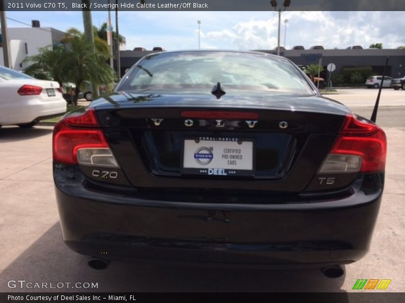 Black / Soverign Hide Calcite Leather/Off Black 2011 Volvo C70 T5