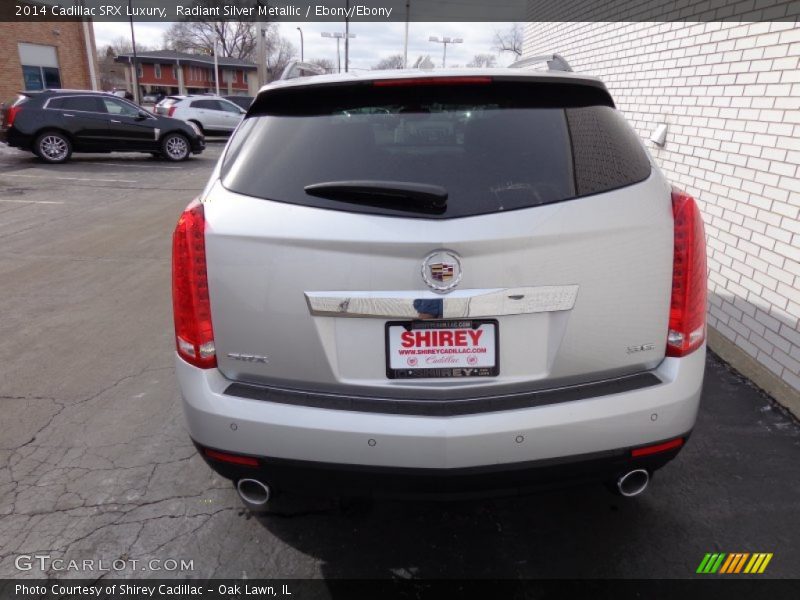 Radiant Silver Metallic / Ebony/Ebony 2014 Cadillac SRX Luxury