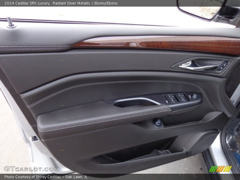 Radiant Silver Metallic / Ebony/Ebony 2014 Cadillac SRX Luxury