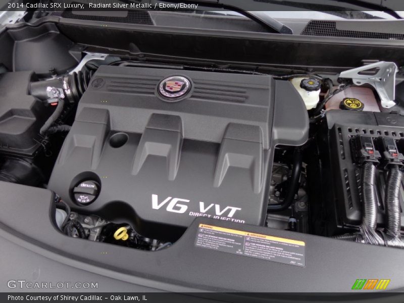 Radiant Silver Metallic / Ebony/Ebony 2014 Cadillac SRX Luxury