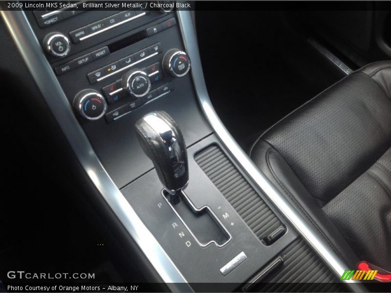 Brilliant Silver Metallic / Charcoal Black 2009 Lincoln MKS Sedan