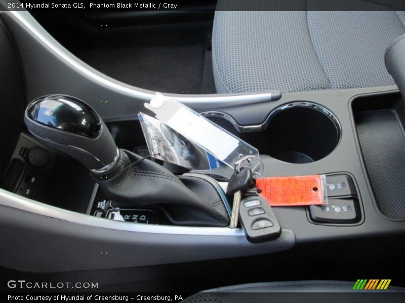 Phantom Black Metallic / Gray 2014 Hyundai Sonata GLS