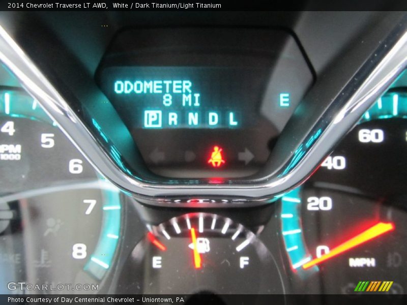 White / Dark Titanium/Light Titanium 2014 Chevrolet Traverse LT AWD