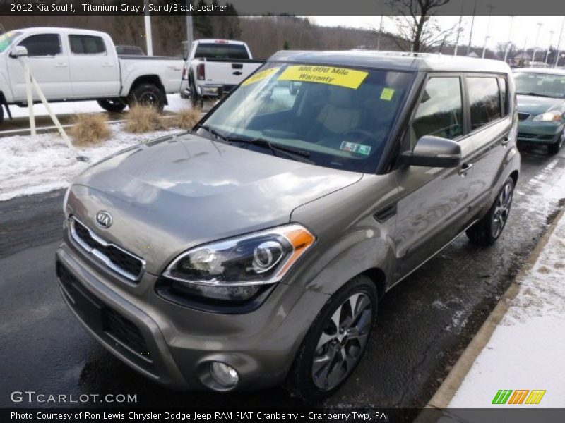 Titanium Gray / Sand/Black Leather 2012 Kia Soul !