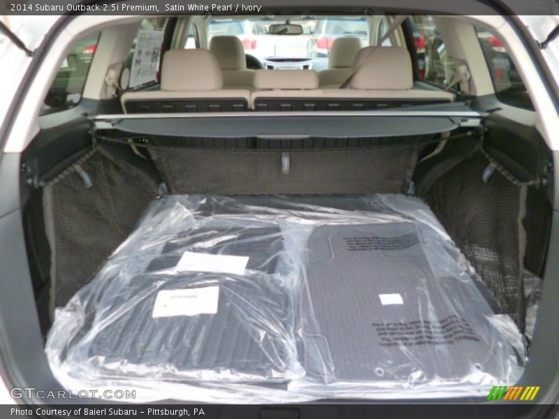 Satin White Pearl / Ivory 2014 Subaru Outback 2.5i Premium