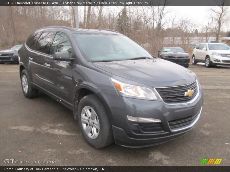 Front 3/4 View of 2014 Traverse LS AWD