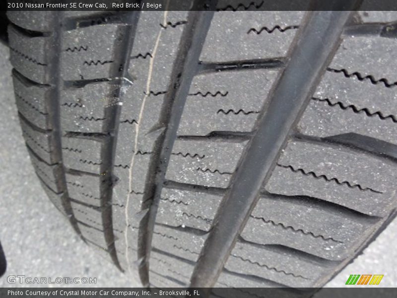 Red Brick / Beige 2010 Nissan Frontier SE Crew Cab
