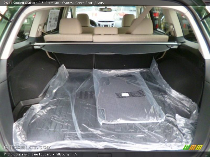 Cypress Green Pearl / Ivory 2014 Subaru Outback 2.5i Premium