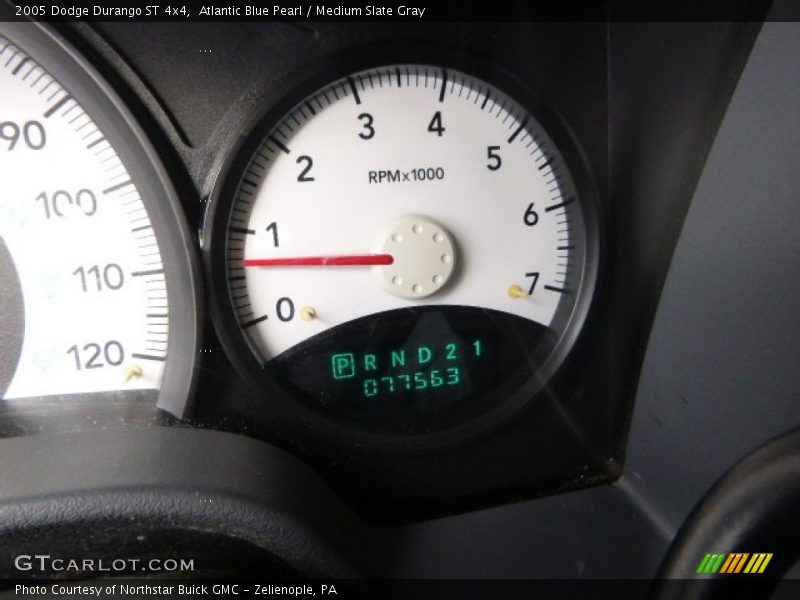 Atlantic Blue Pearl / Medium Slate Gray 2005 Dodge Durango ST 4x4