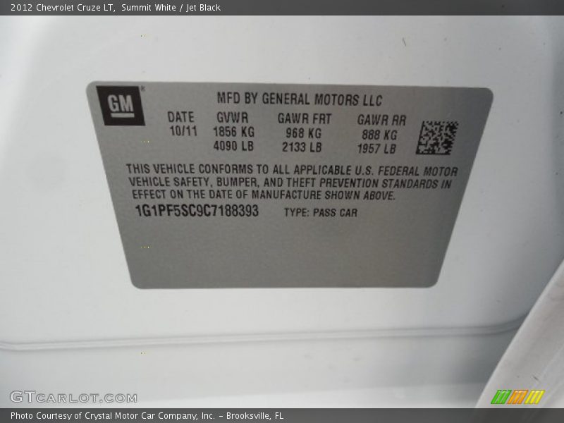 Summit White / Jet Black 2012 Chevrolet Cruze LT