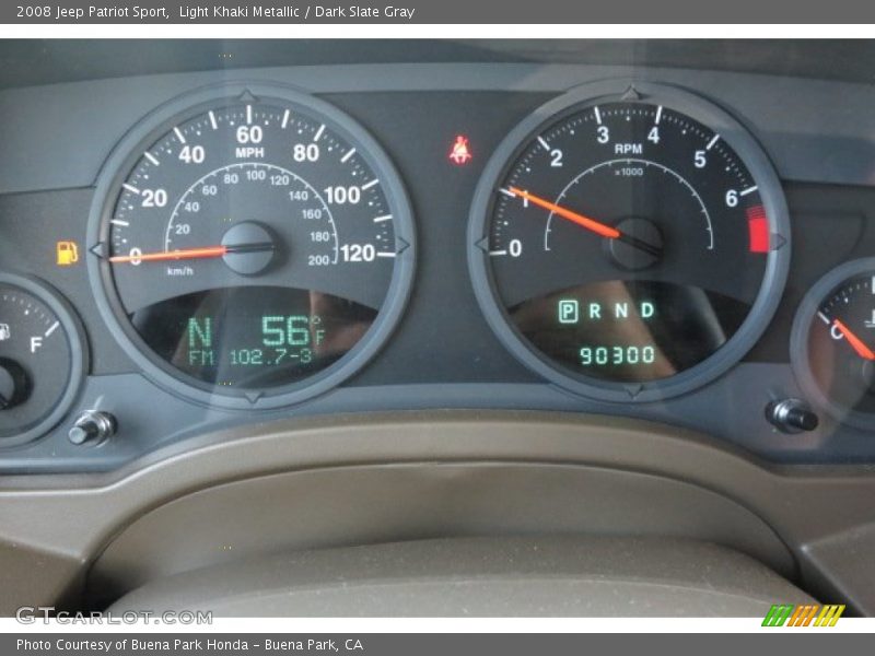 Light Khaki Metallic / Dark Slate Gray 2008 Jeep Patriot Sport