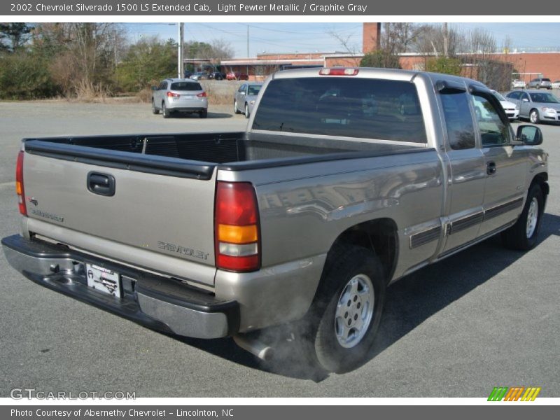 Light Pewter Metallic / Graphite Gray 2002 Chevrolet Silverado 1500 LS Extended Cab