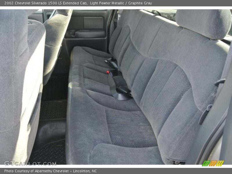 Light Pewter Metallic / Graphite Gray 2002 Chevrolet Silverado 1500 LS Extended Cab