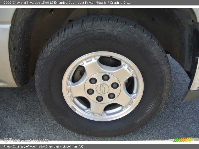 Light Pewter Metallic / Graphite Gray 2002 Chevrolet Silverado 1500 LS Extended Cab