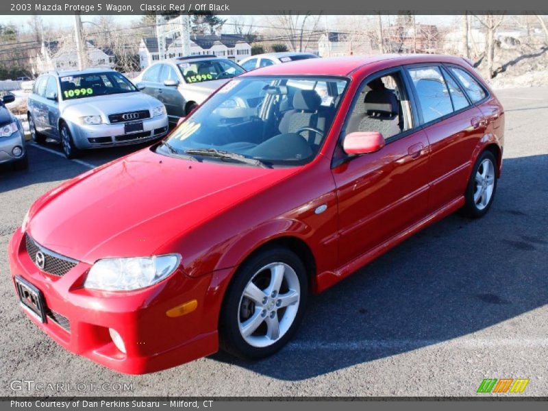 Front 3/4 View of 2003 Protege 5 Wagon
