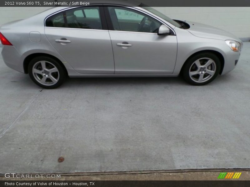 Silver Metallic / Soft Beige 2012 Volvo S60 T5