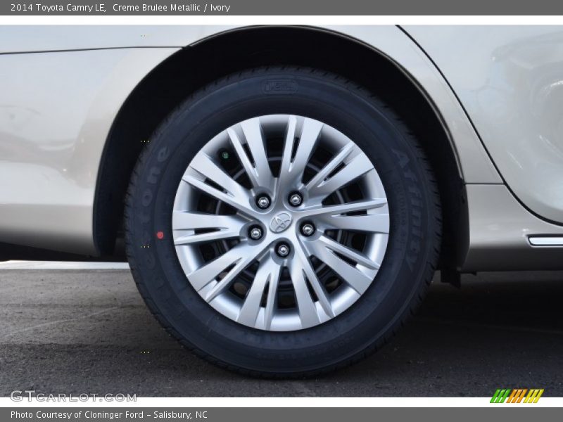 Creme Brulee Metallic / Ivory 2014 Toyota Camry LE