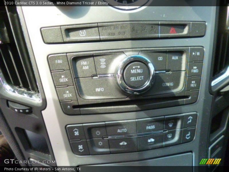 White Diamond Tricoat / Ebony 2010 Cadillac CTS 3.0 Sedan