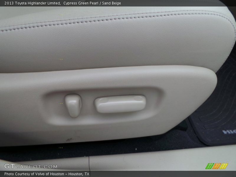Cypress Green Pearl / Sand Beige 2013 Toyota Highlander Limited
