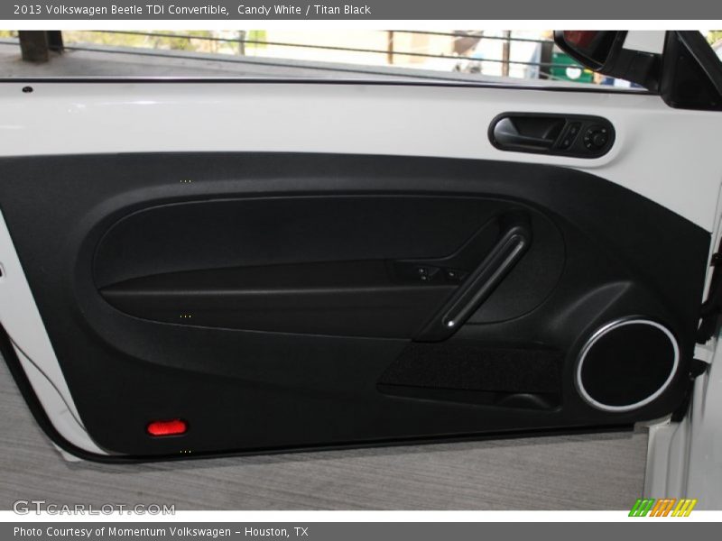 Candy White / Titan Black 2013 Volkswagen Beetle TDI Convertible