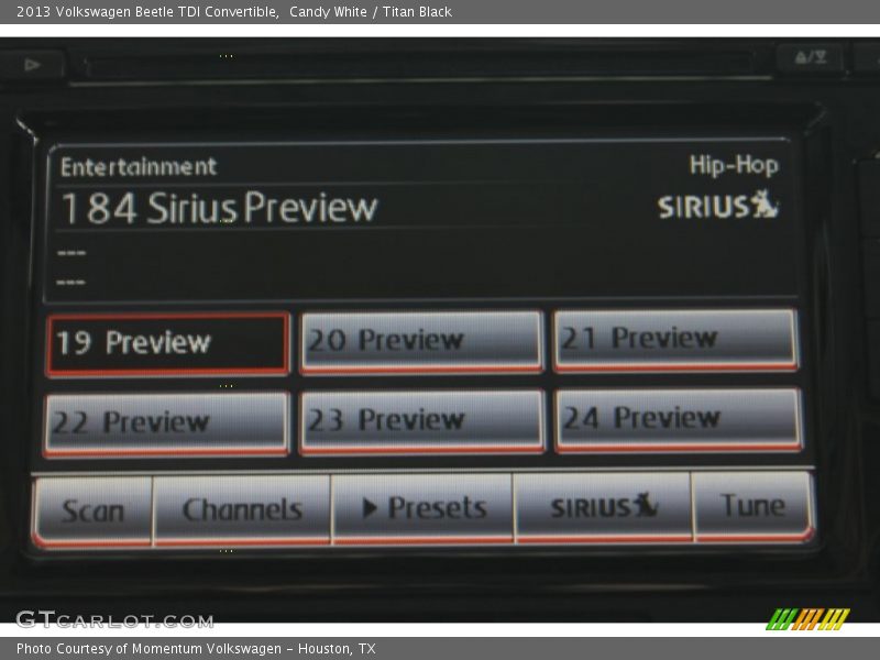 Candy White / Titan Black 2013 Volkswagen Beetle TDI Convertible