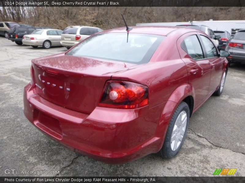 Deep Cherry Red Crystal Pearl / Black 2014 Dodge Avenger SE