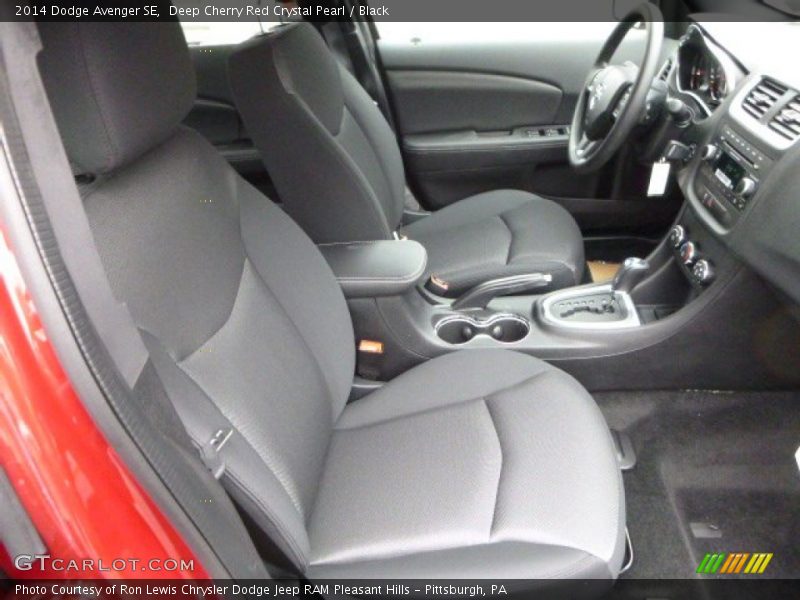 Front Seat of 2014 Avenger SE
