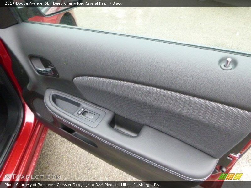 Deep Cherry Red Crystal Pearl / Black 2014 Dodge Avenger SE