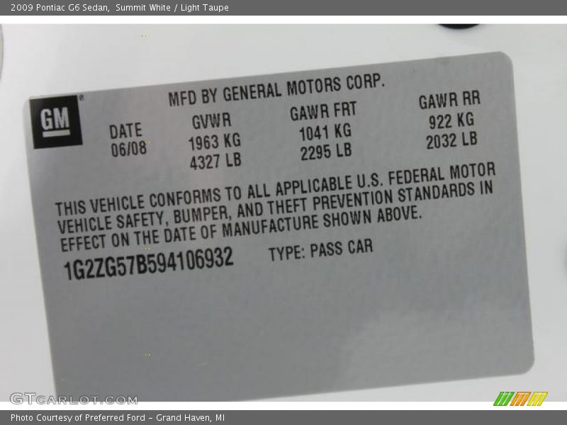 Summit White / Light Taupe 2009 Pontiac G6 Sedan