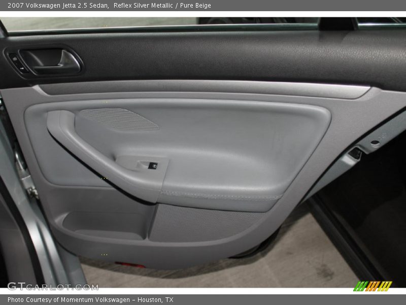 Reflex Silver Metallic / Pure Beige 2007 Volkswagen Jetta 2.5 Sedan