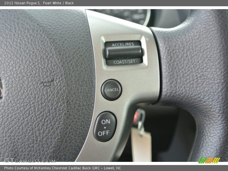 Pearl White / Black 2013 Nissan Rogue S