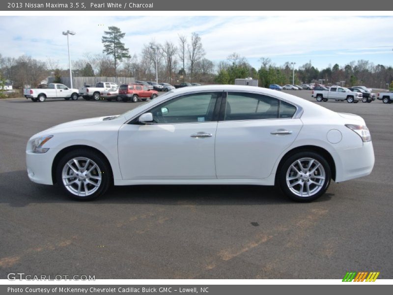 Pearl White / Charcoal 2013 Nissan Maxima 3.5 S