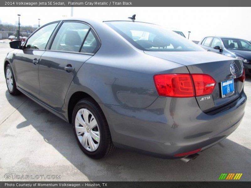 Platinum Gray Metallic / Titan Black 2014 Volkswagen Jetta SE Sedan