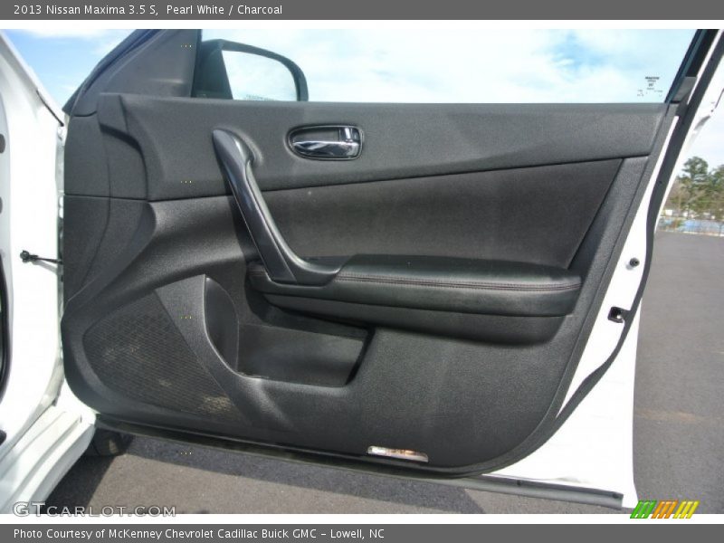 Pearl White / Charcoal 2013 Nissan Maxima 3.5 S