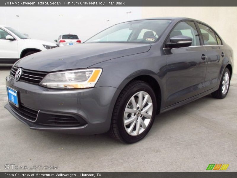Platinum Gray Metallic / Titan Black 2014 Volkswagen Jetta SE Sedan