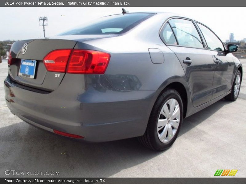 Platinum Gray Metallic / Titan Black 2014 Volkswagen Jetta SE Sedan
