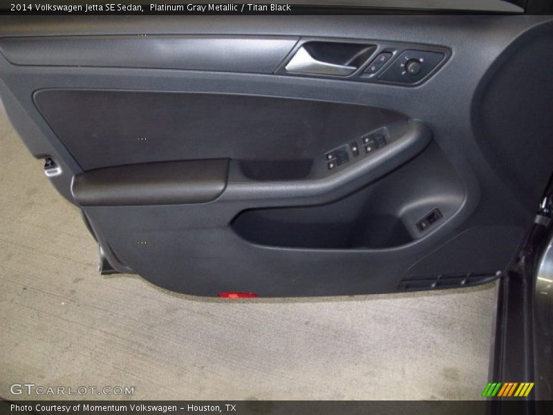 Platinum Gray Metallic / Titan Black 2014 Volkswagen Jetta SE Sedan