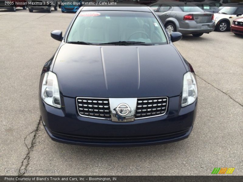 Majestic Blue Metallic / Cafe Latte 2005 Nissan Maxima 3.5 SL
