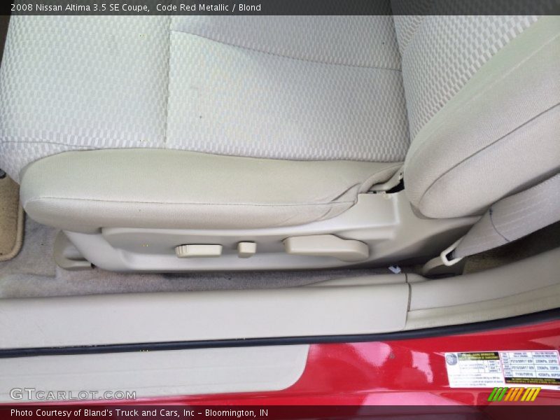 Code Red Metallic / Blond 2008 Nissan Altima 3.5 SE Coupe