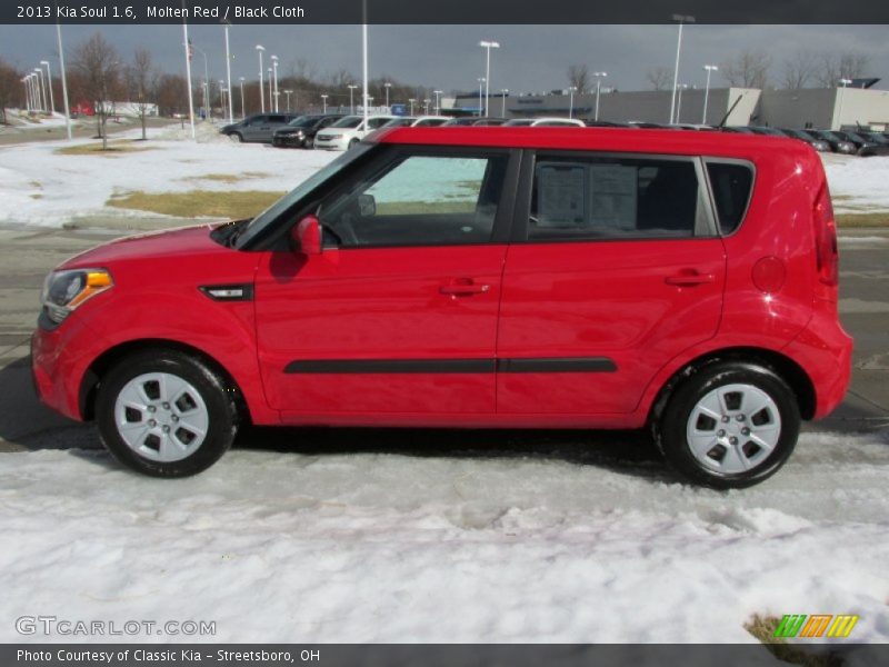 Molten Red / Black Cloth 2013 Kia Soul 1.6