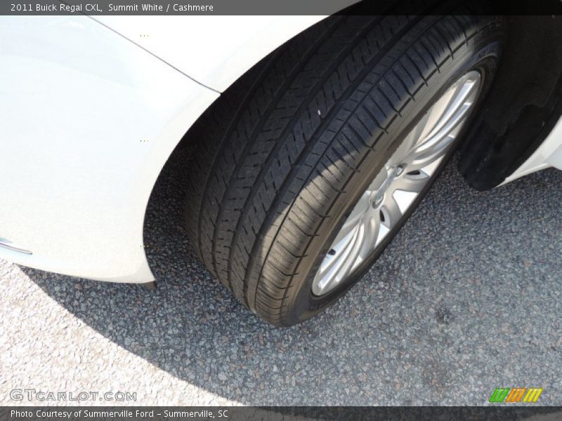 Summit White / Cashmere 2011 Buick Regal CXL