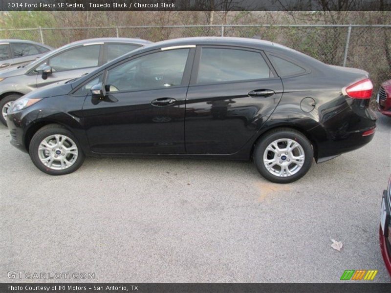 Tuxedo Black / Charcoal Black 2014 Ford Fiesta SE Sedan