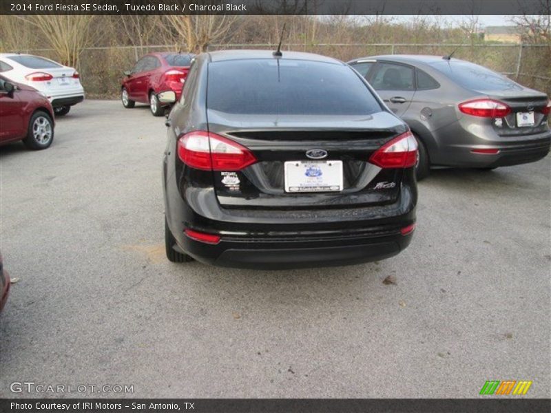 Tuxedo Black / Charcoal Black 2014 Ford Fiesta SE Sedan