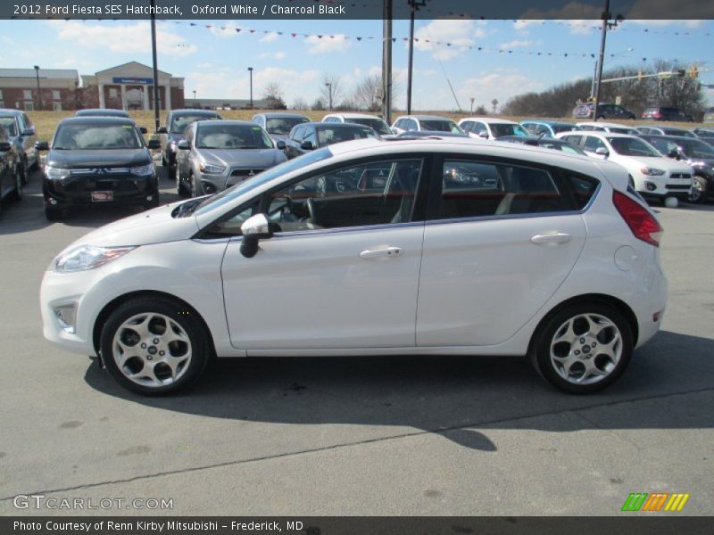 Oxford White / Charcoal Black 2012 Ford Fiesta SES Hatchback