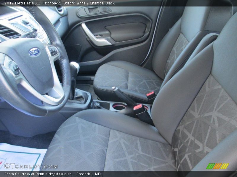 Oxford White / Charcoal Black 2012 Ford Fiesta SES Hatchback