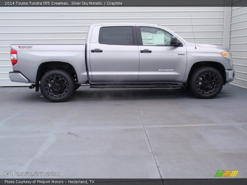 Silver Sky Metallic / Graphite 2014 Toyota Tundra SR5 Crewmax