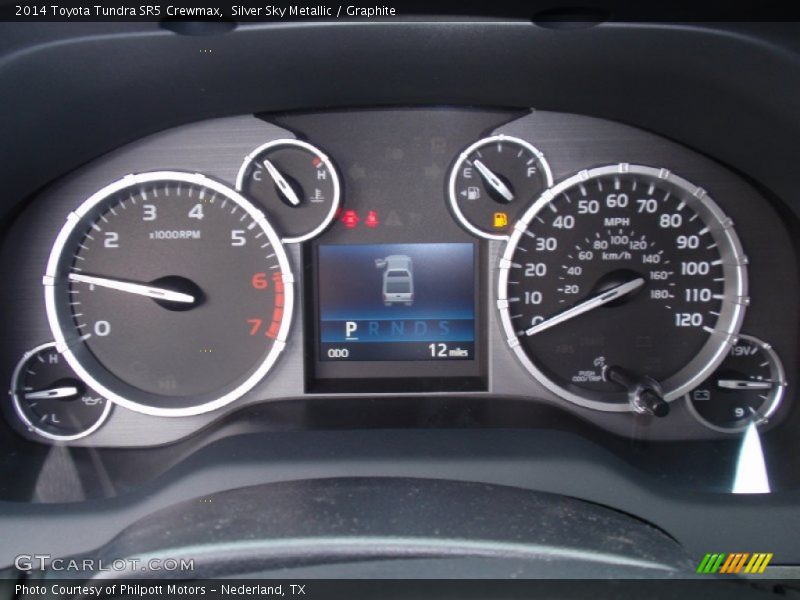 Silver Sky Metallic / Graphite 2014 Toyota Tundra SR5 Crewmax